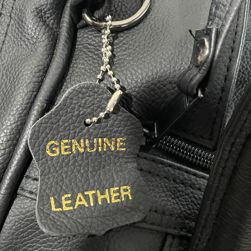 Black Genuine Leather Men’s Duffel Bag - Classic Travel Carryall - Picture 5 of 12